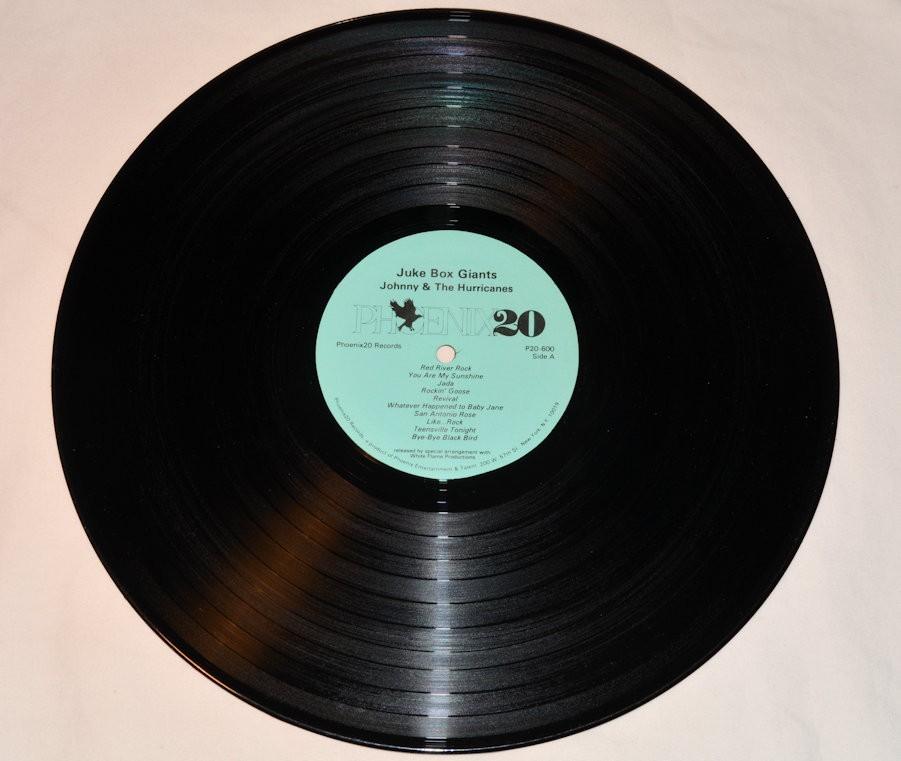 Johnny & Hurricanes - Juke Box