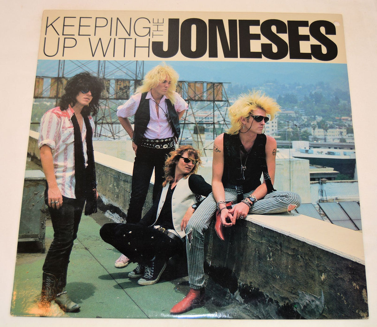 Joneses, The - Keeping Up With The Joneses