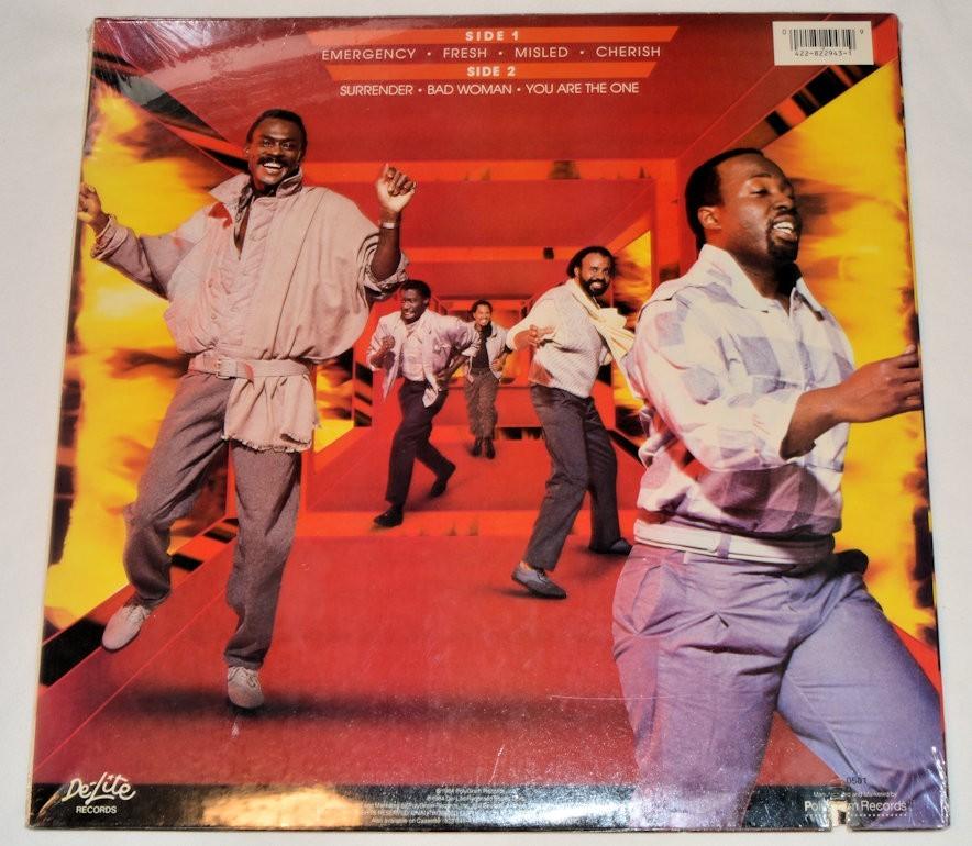 Kool & The Gang - Emergency