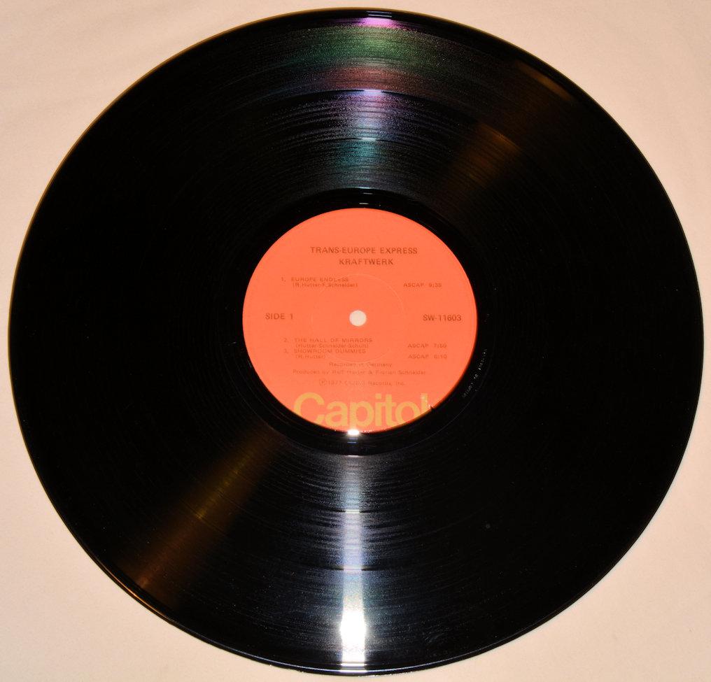 Kraftwerk - Trans-Europe Express
