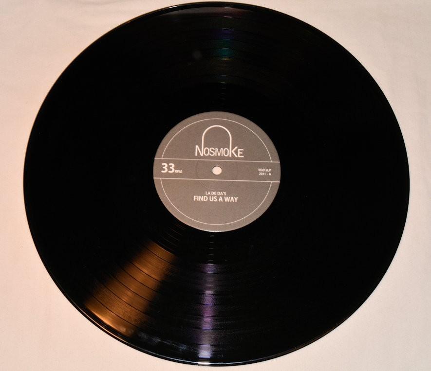 La De Da's - Find Us A Way