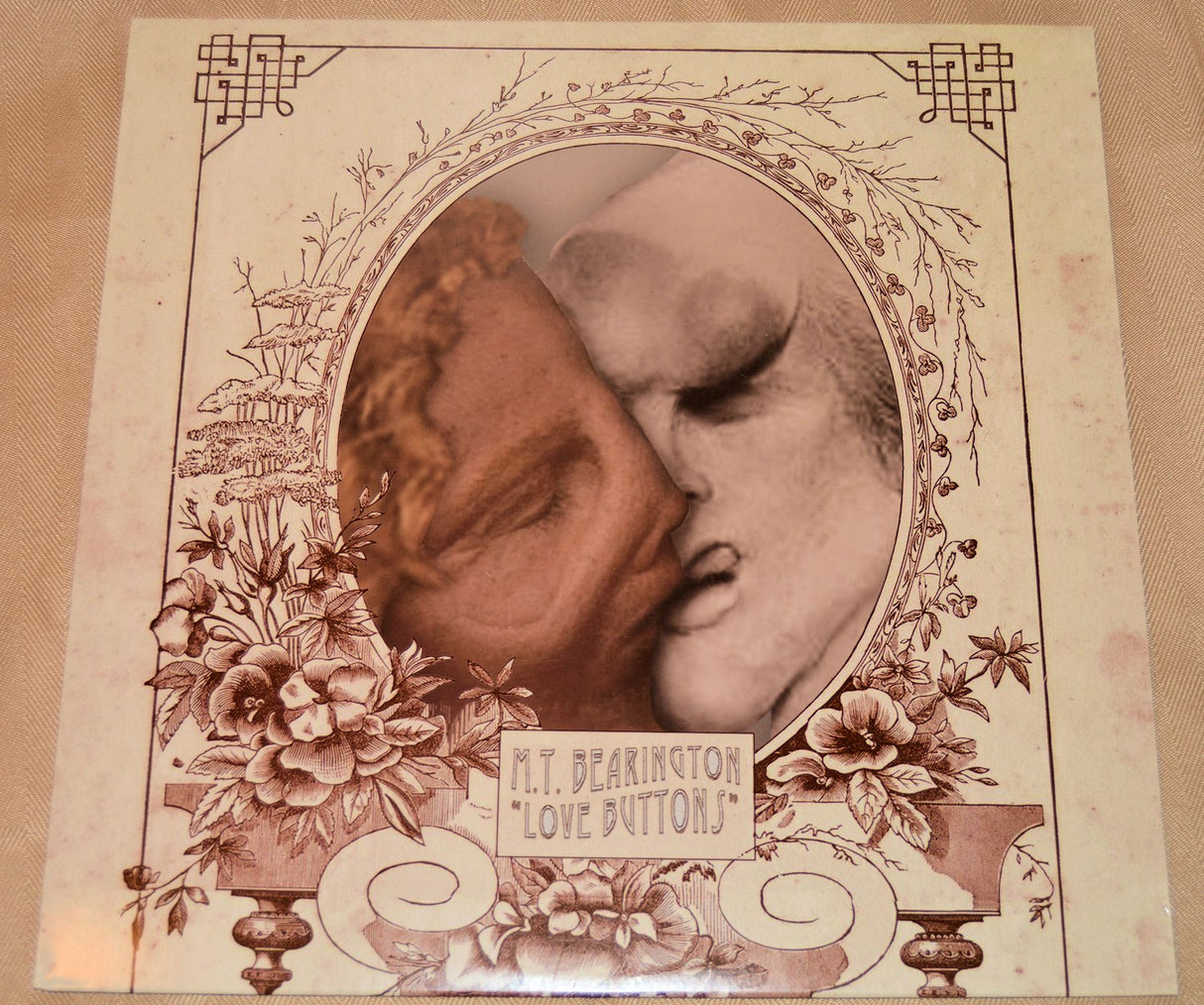 M.T. Bearington - Love Buttons