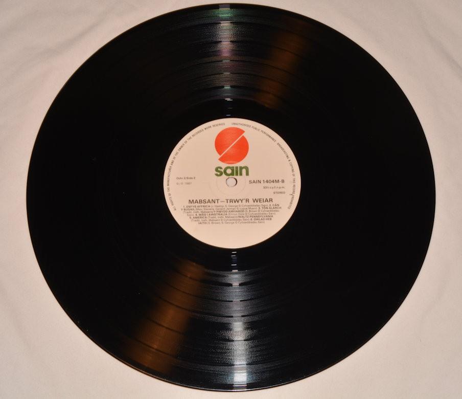 Mabsent - Trwy'r Weiar