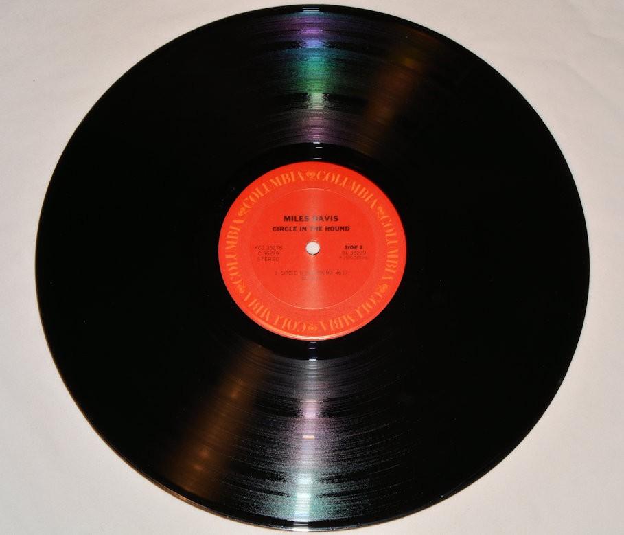 Davis, Miles - Circle In The Round