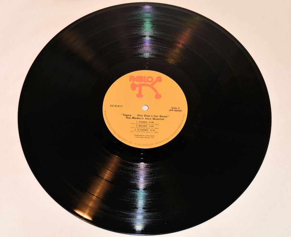 Modern Jazz Quartet - Topsy