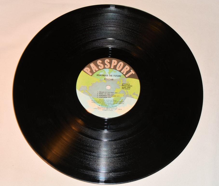 Nektar - Remember The Future