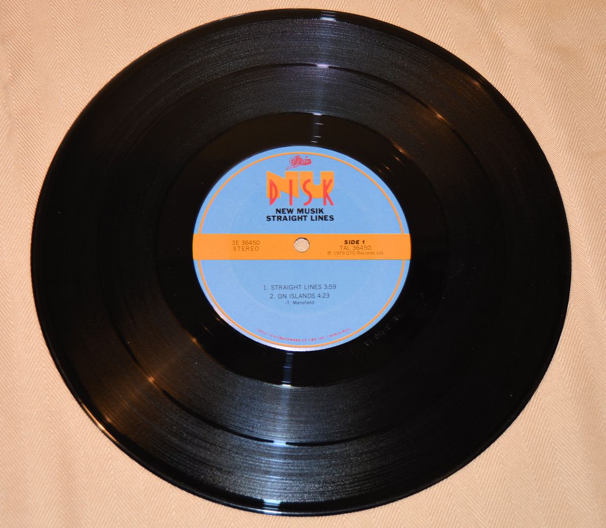 New Musik - Straight Lines