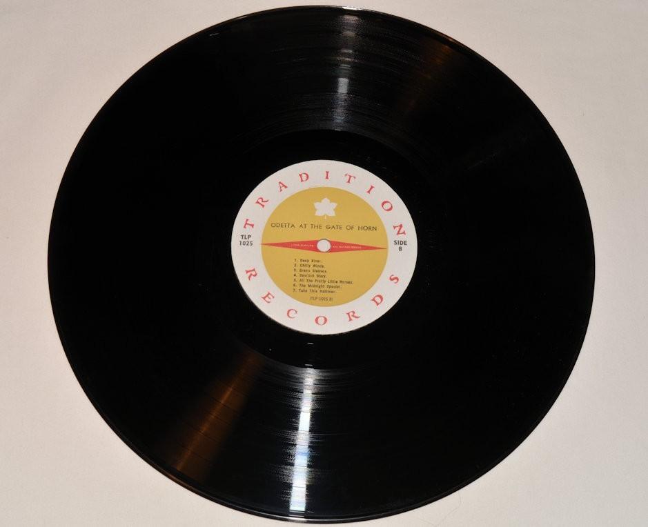 Odetta - At The Gate Of Horn