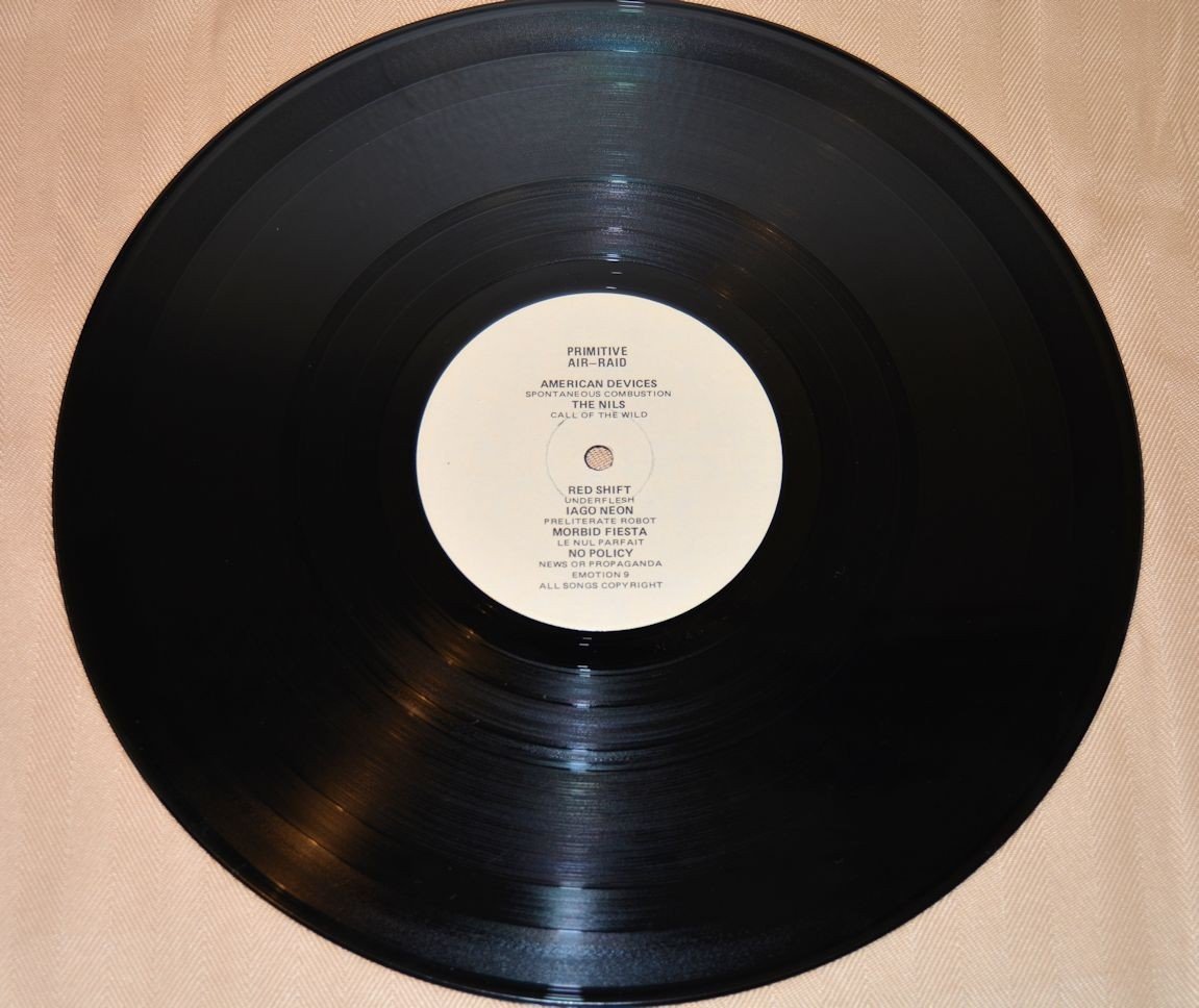 Various - Primitive Air-Raid