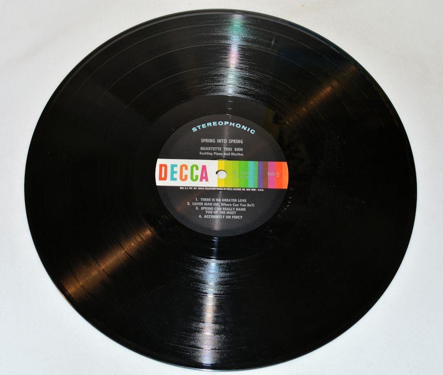 Quartette Tres Bien - Spring Into