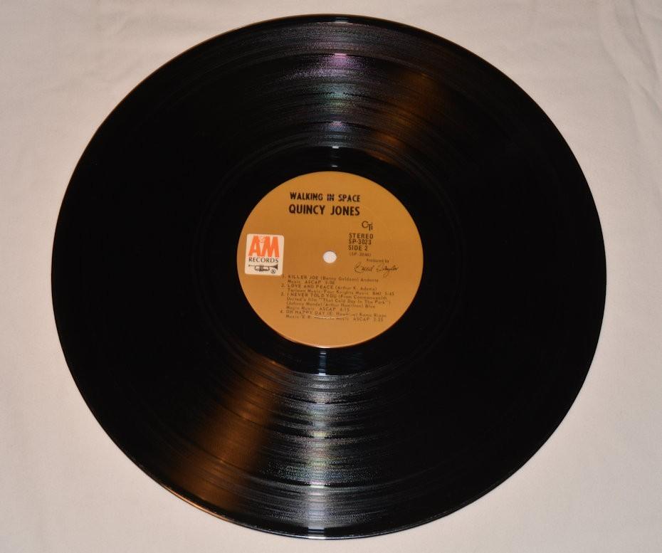 Jones, Quincy - Walking In Space