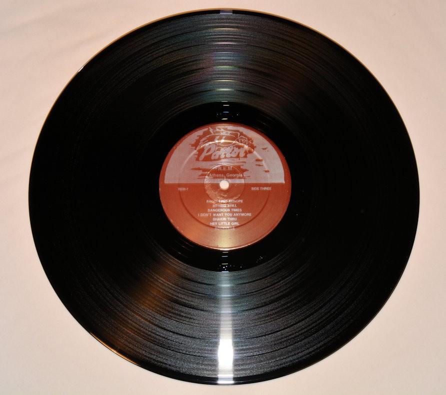 R.E.M. - Georgia Peaches