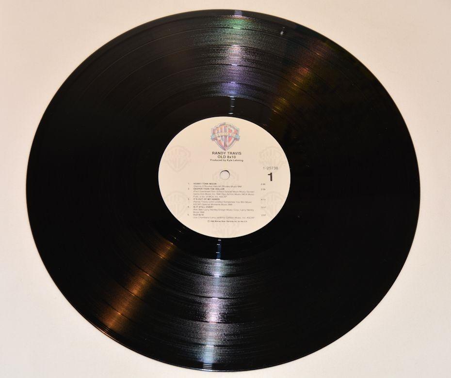 Travis, Randy - Old 8x10