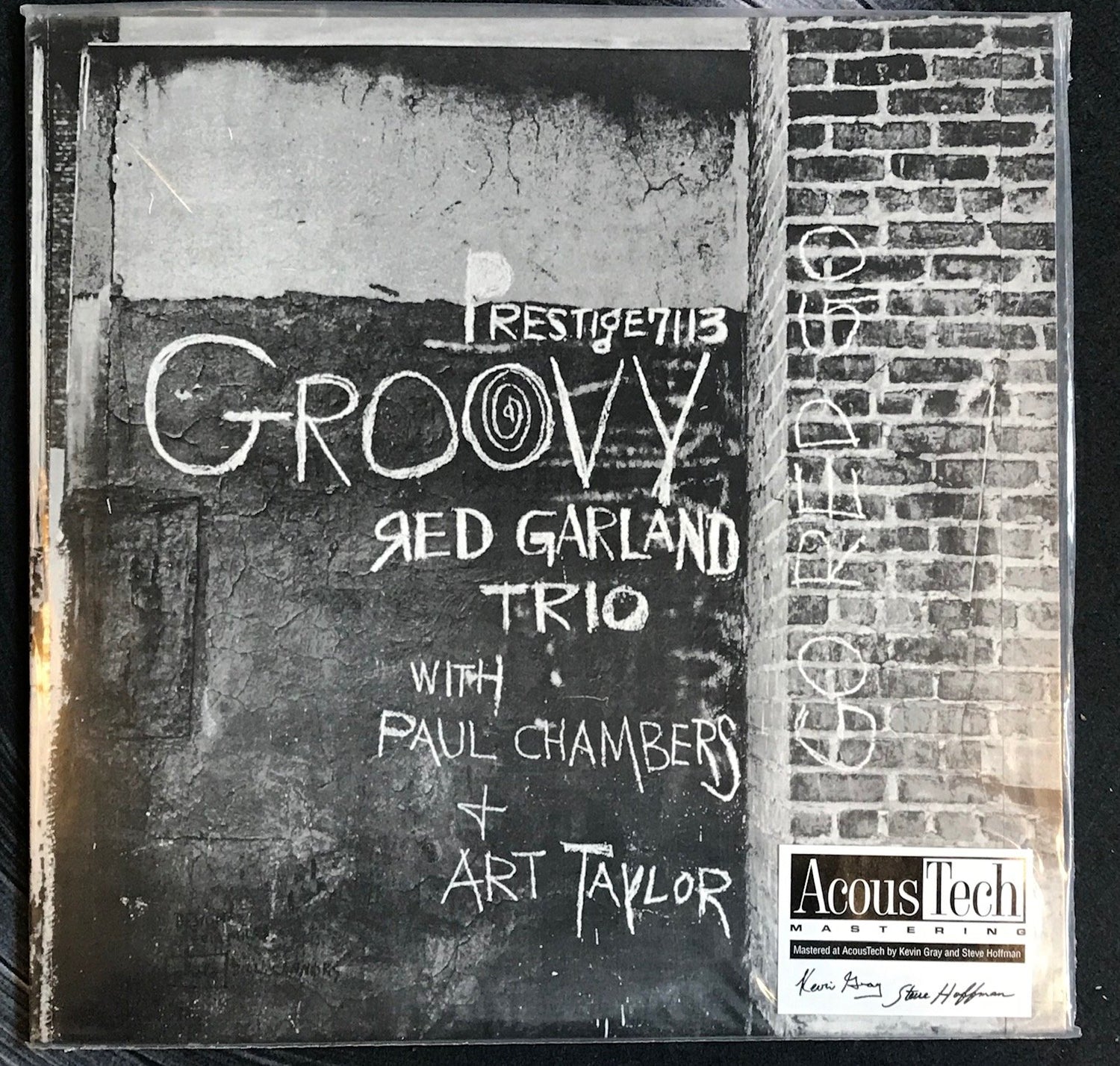 Garland, Red - Groovy (Aud)