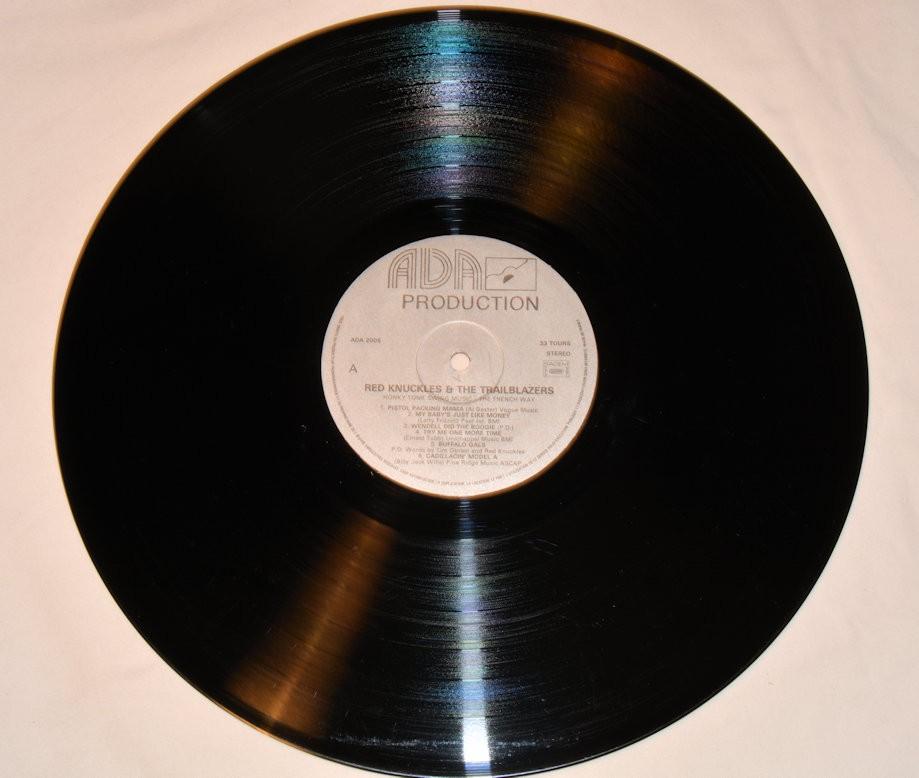 Red Knuckles & The Trailblazers - Honky Tonk Swing Music