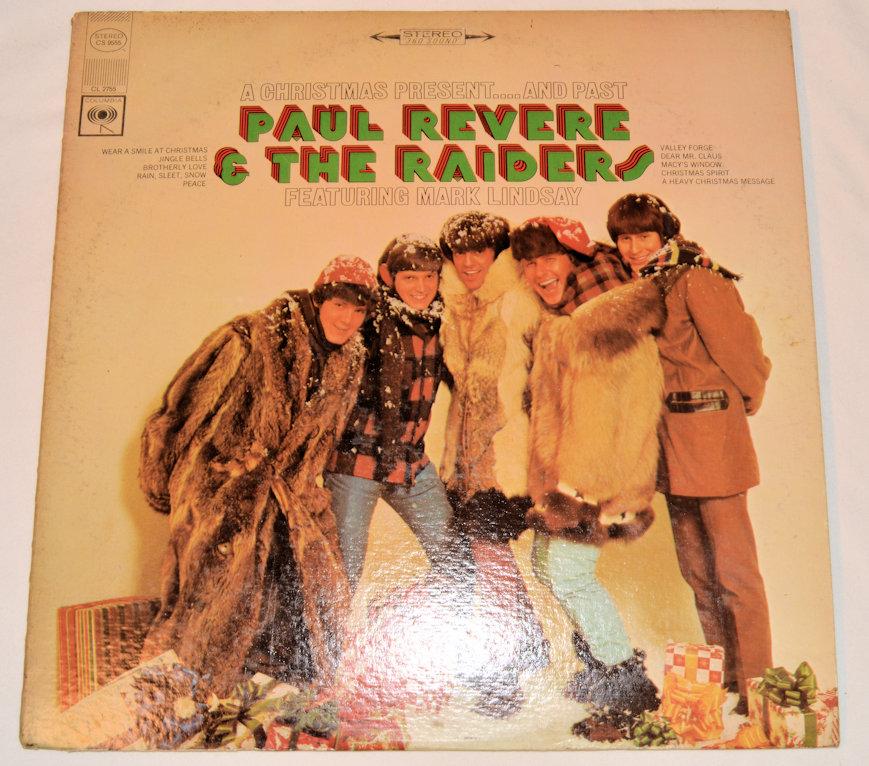 Revere, Paul & Raiders - A Christmas Present...And Past