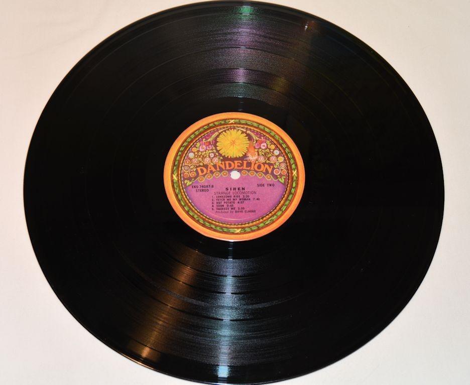 Siren - Strange Locomotion