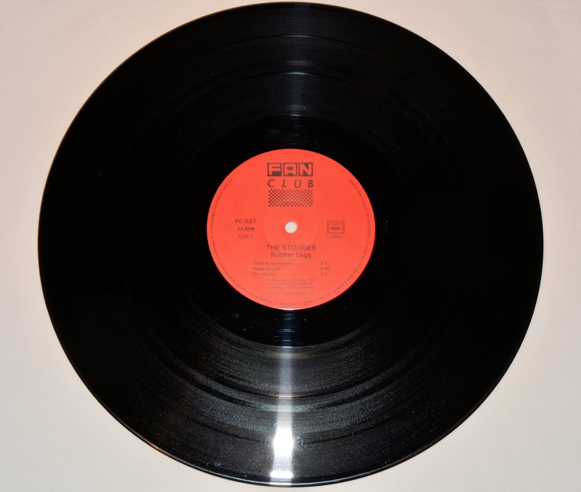 Stooges, The - Rubber Legs