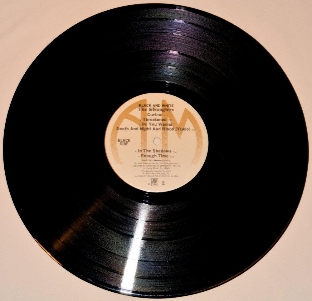 Stranglers, The - Black And White