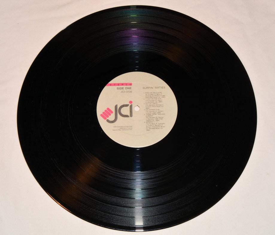 Various - Surfin Sixties