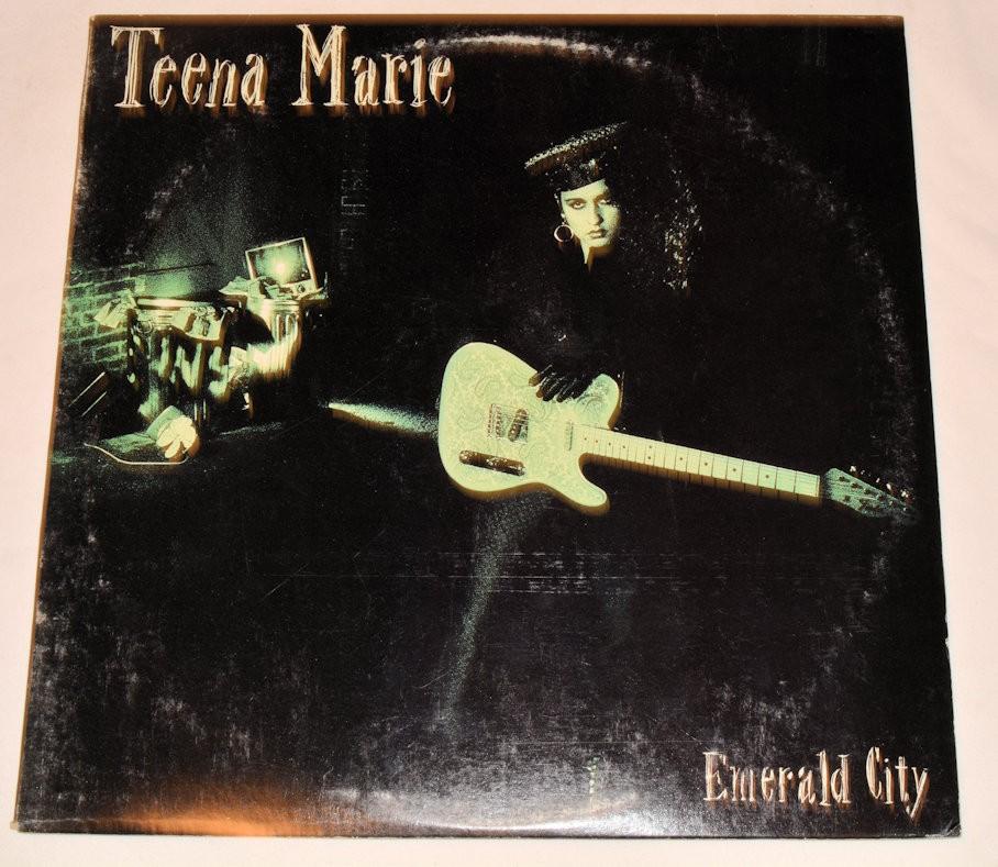 Teena Marie - Emerald City