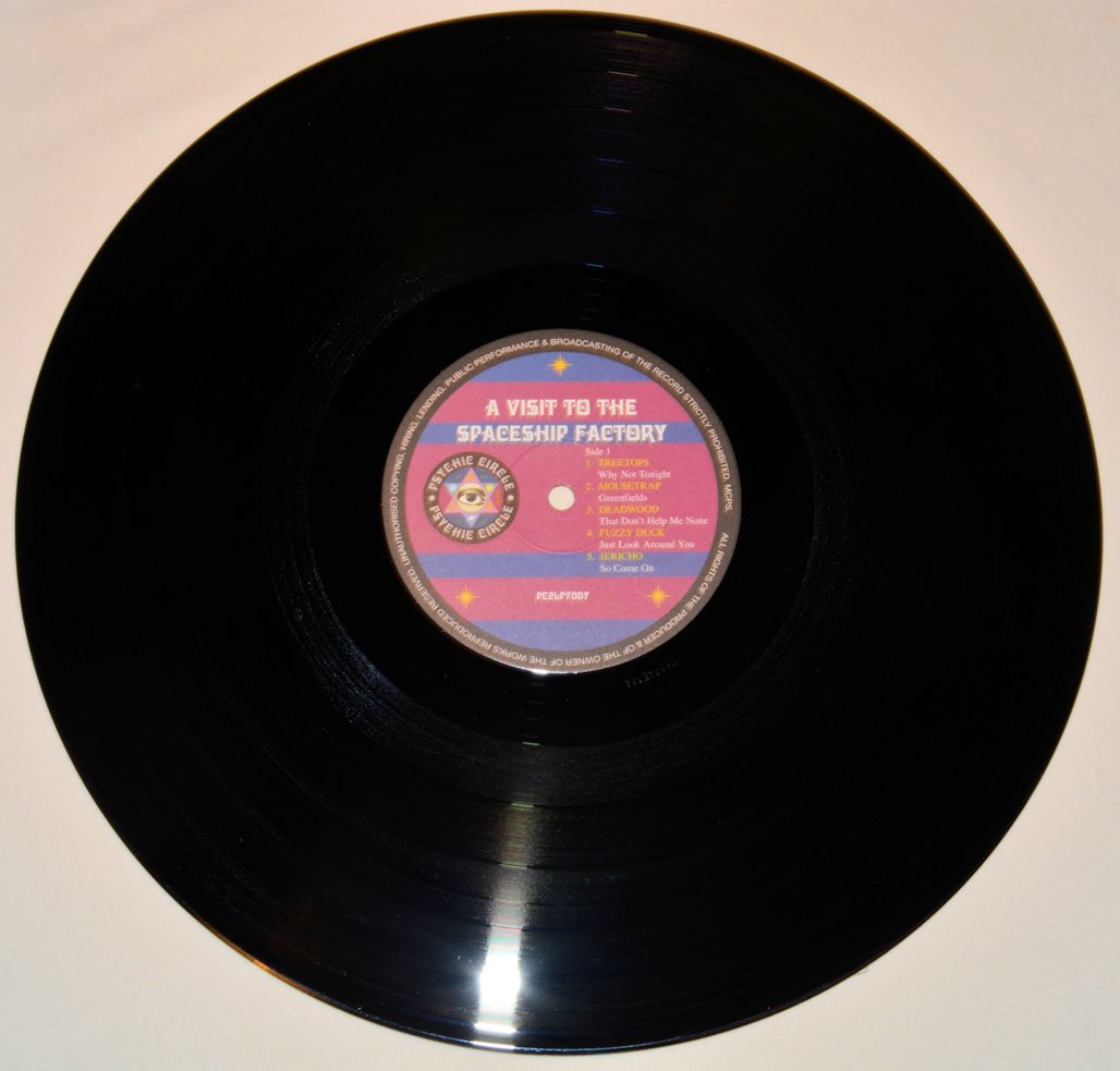 Various - Visit To The Spaceship Factory