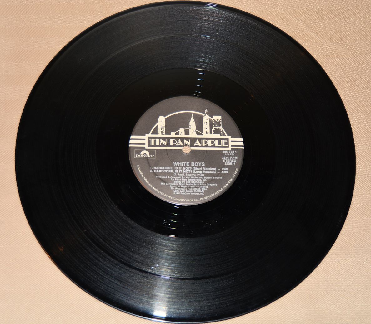 White Boys - This Is Hardcore, Is It Not?