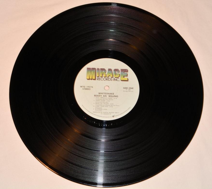 Whitesnake - Ready An' Willing