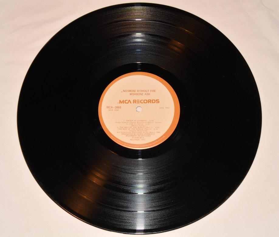 Wishbone Ash - No Smoke Without Fire