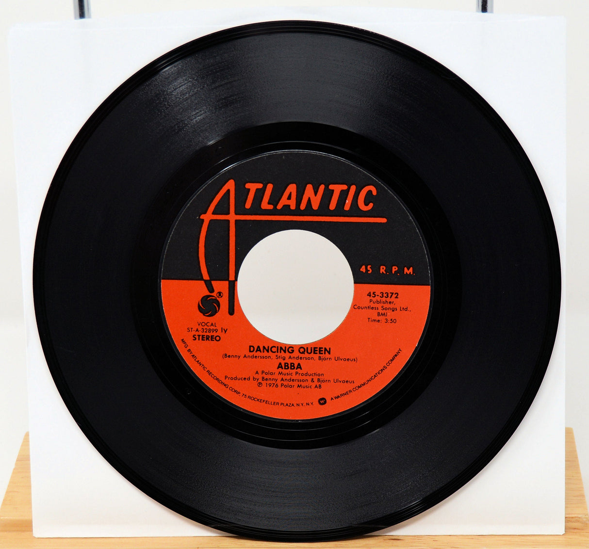 ABBA Dancing Queen 45 RPM Atlantic vinyl record label closeup