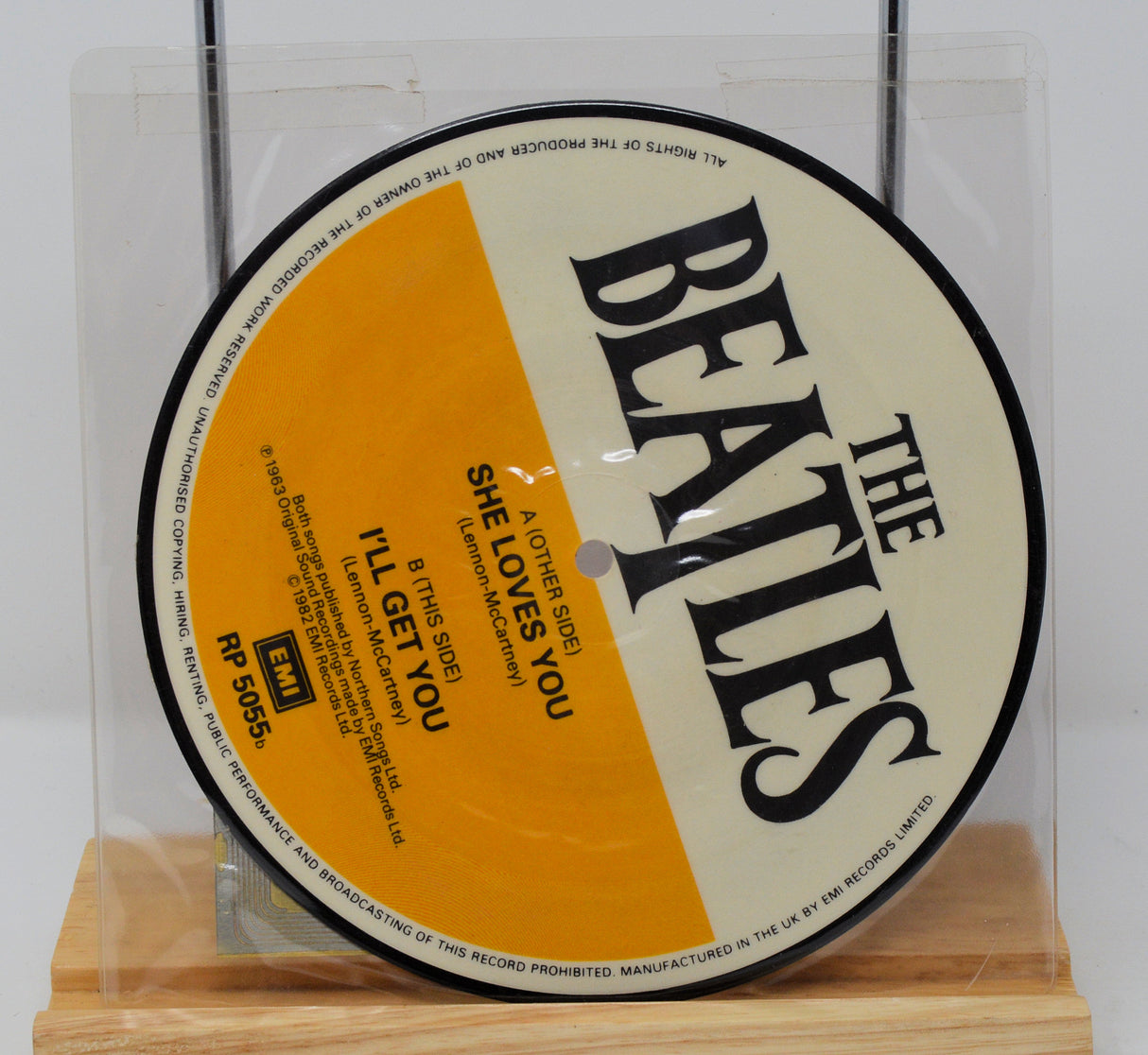 Beatles, The - She Loves You