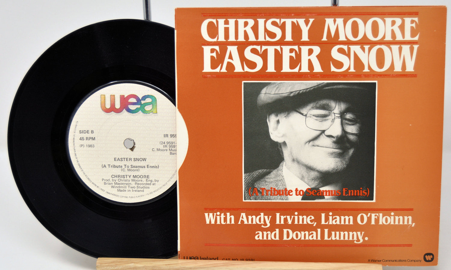 Vinyl record and cover of 'Easter Snow' by Christy Moore with a tribute to Seamus Ennis.