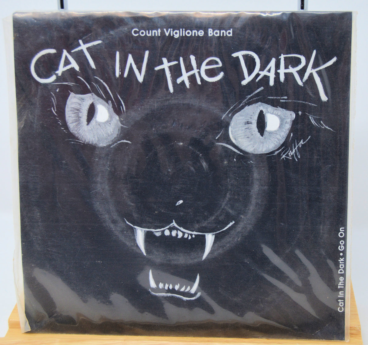 Count Viglione Band - Cat In The Dark