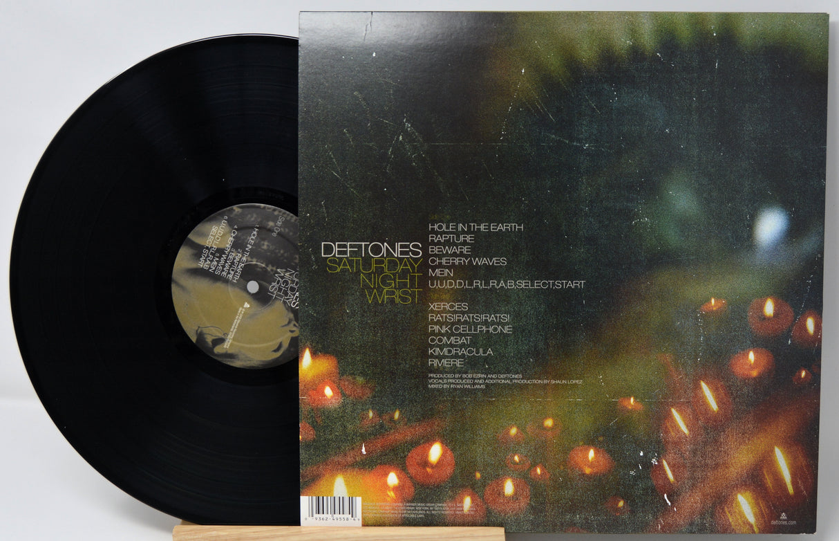 Deftones - Saturday Night Wrist