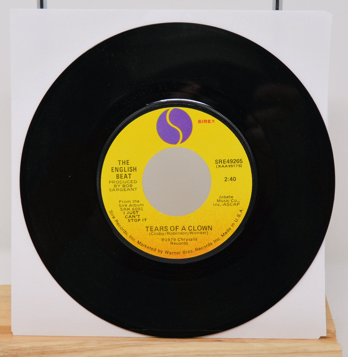 English Beat – Tears of A Clown