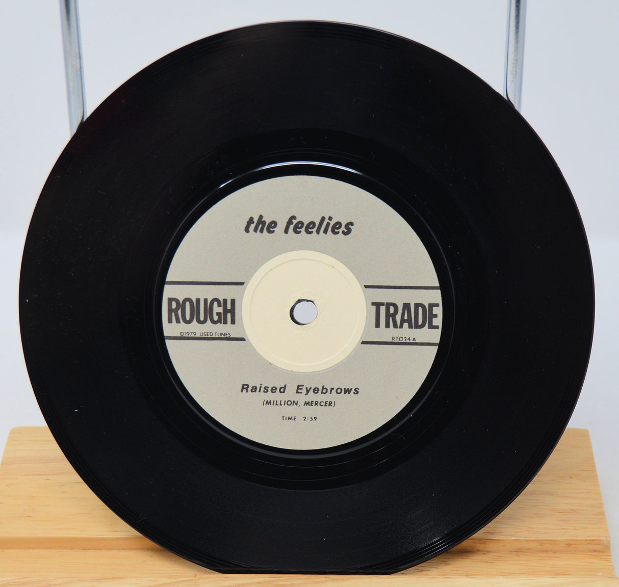 Feelies ‎– Raised Eyebrows / Fa Ce La