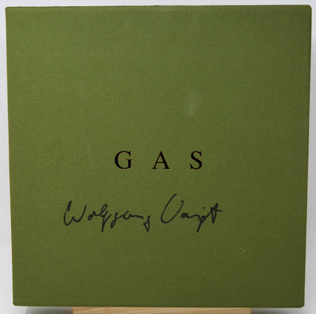Green book cover with 'GAS' and 'Wolfgang Volz' text