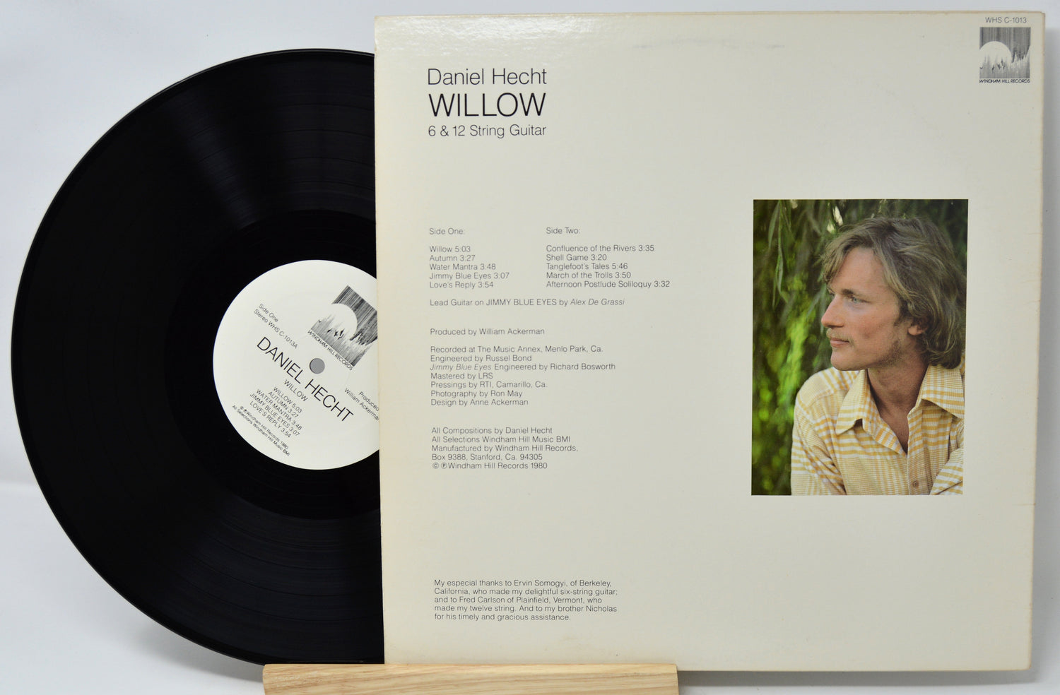 Vinyl record with cover featuring text and a photo of Daniel Hecht