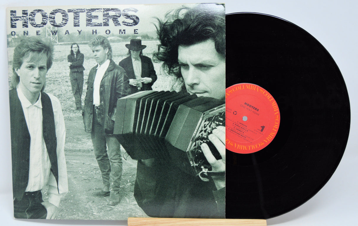 Hooters - One Way Home