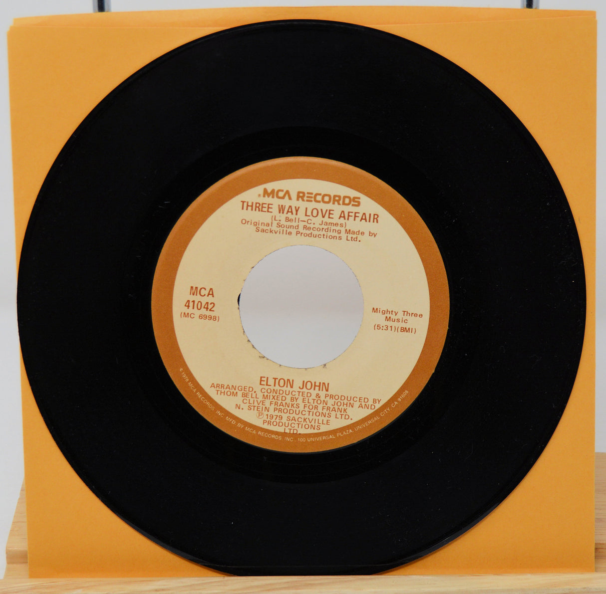 John, Elton - Three Way Love Affair