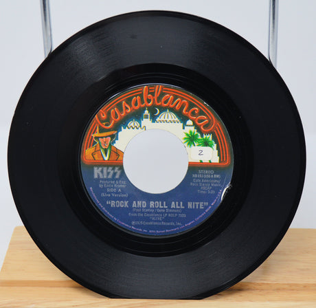 Kiss - Rock And Roll All Night