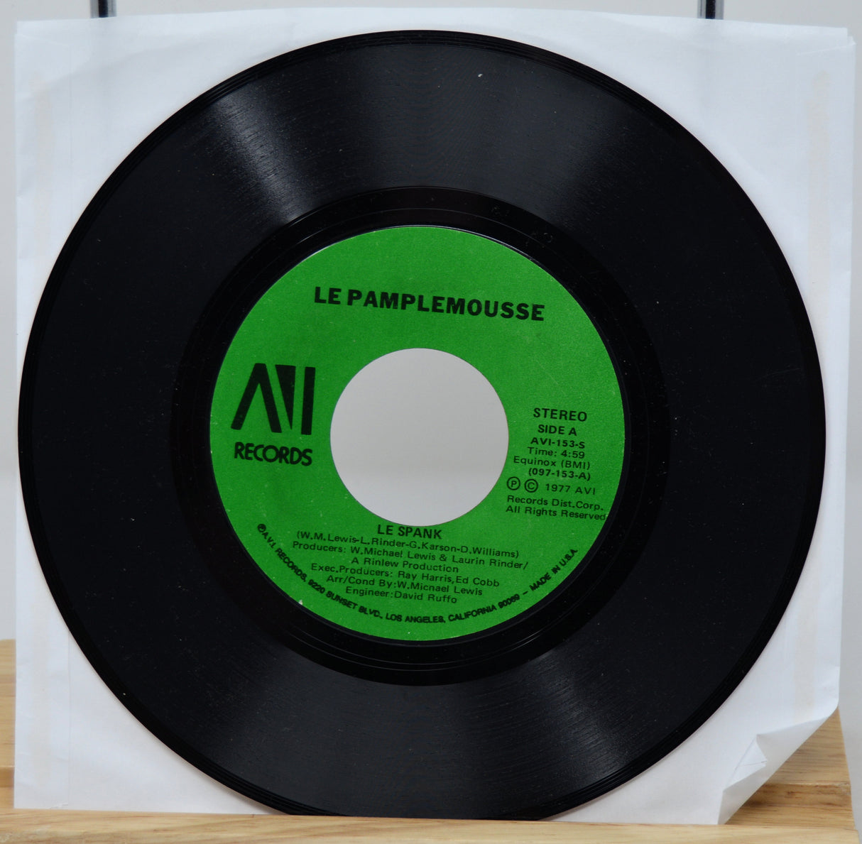 Le Pamplemousse - Le Spank