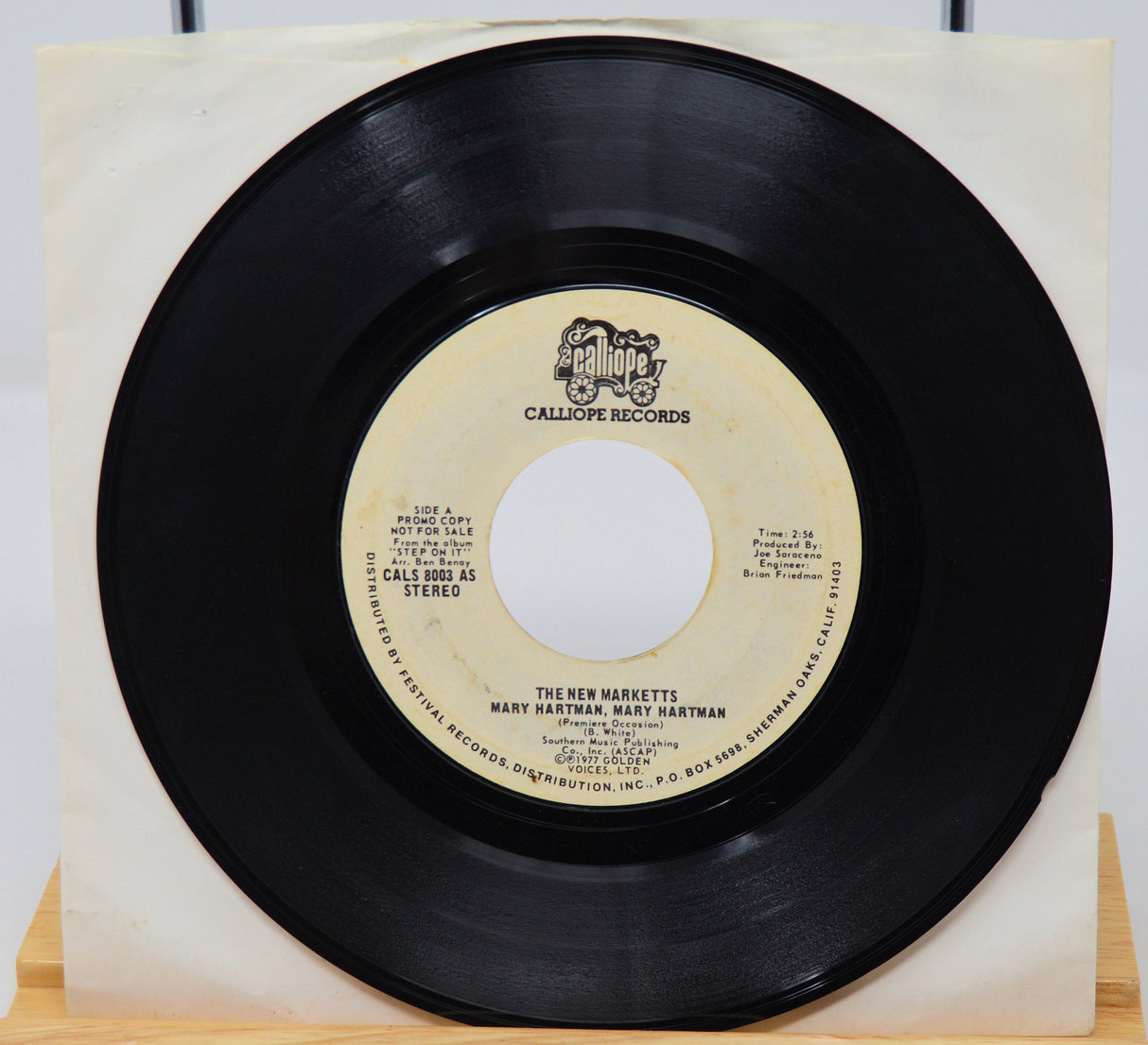 New Marketts - Mary Hartman