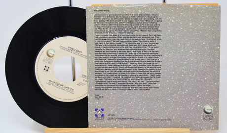 Ono, Yoko - Walking On Thin Ice