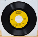 Epic 45 RPM vinyl record featuring The Hollies' He Ain't Heavy, He's My Brother single
