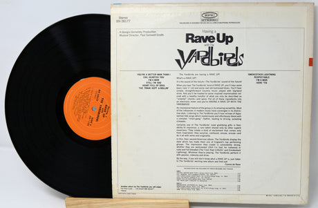 Yardbirds, The - Having A Rave Up With