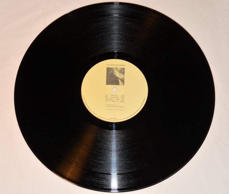 23 Skidoo - Tearing Up The Plans