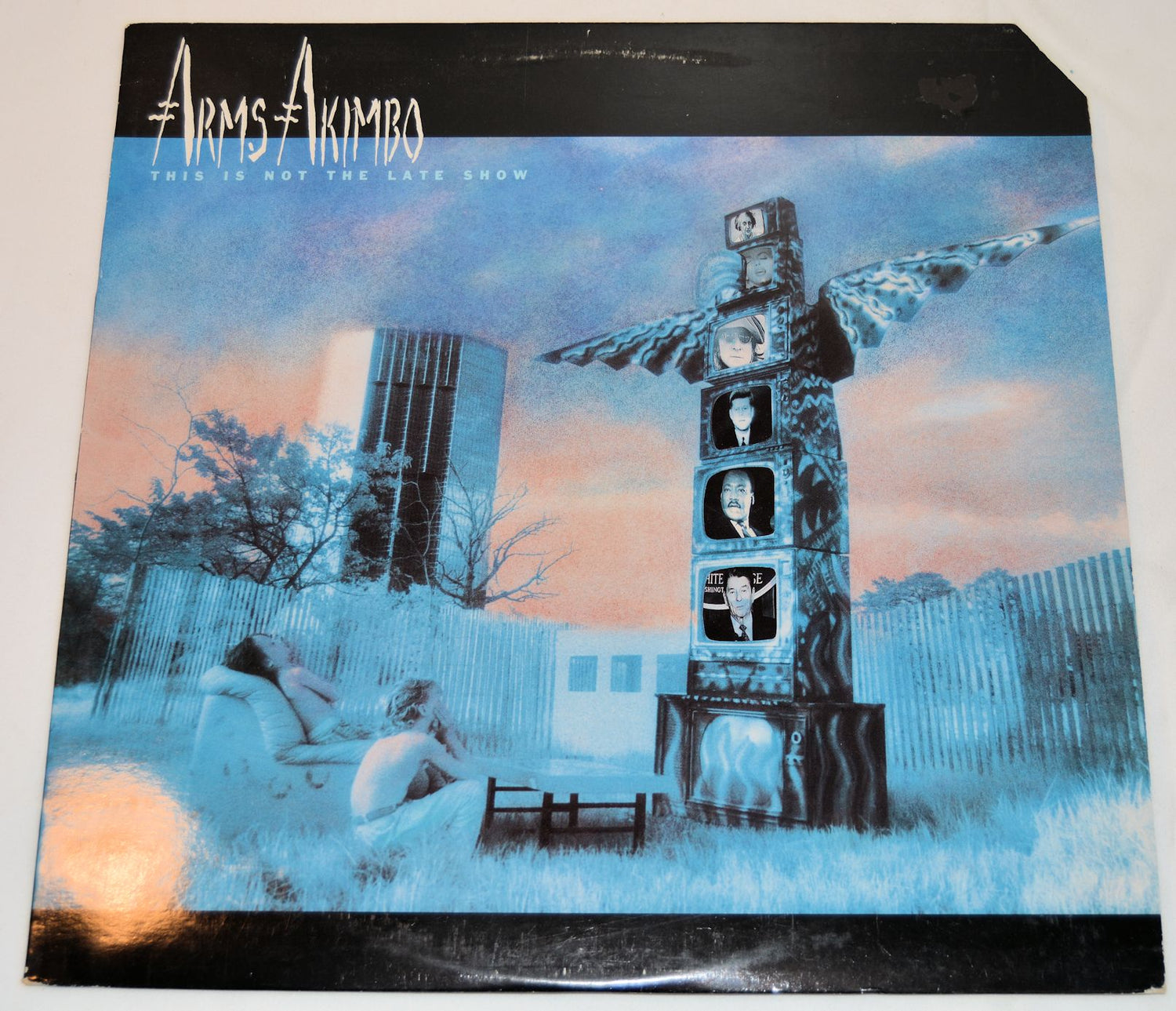 Arms Akimbo - This Is Not the Late Show