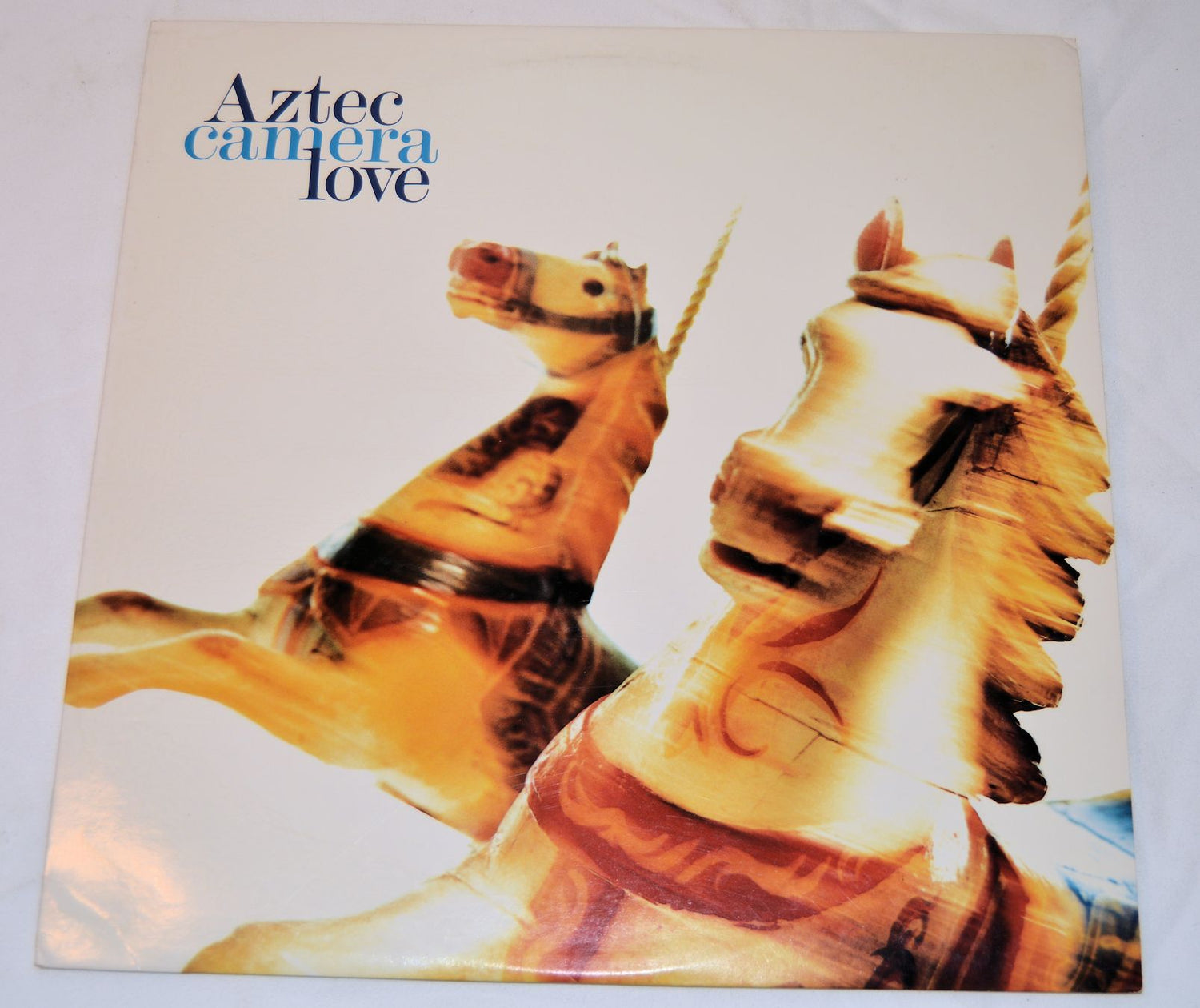 Aztec Camera - Love