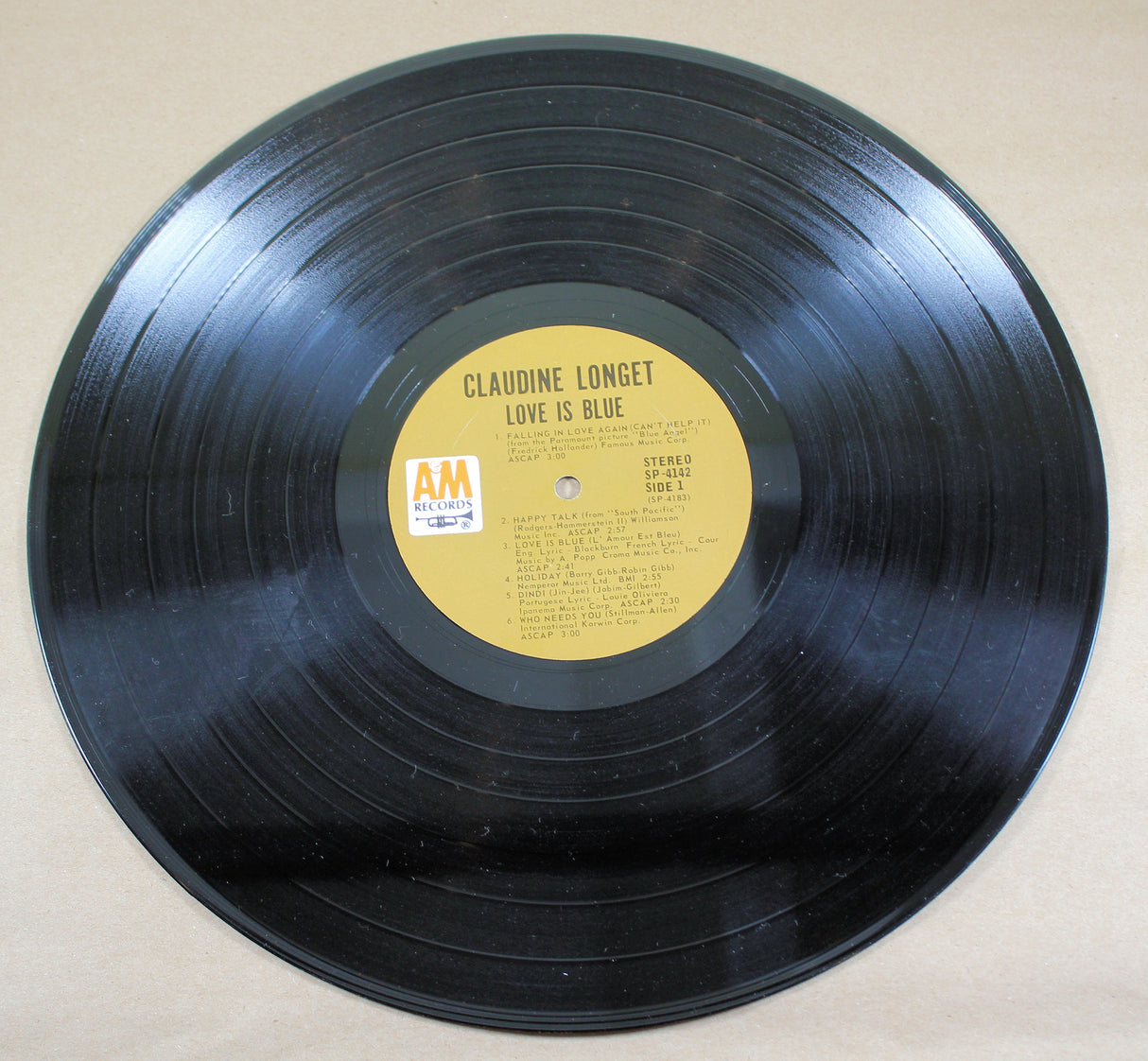 Claudine - Love Is Blue